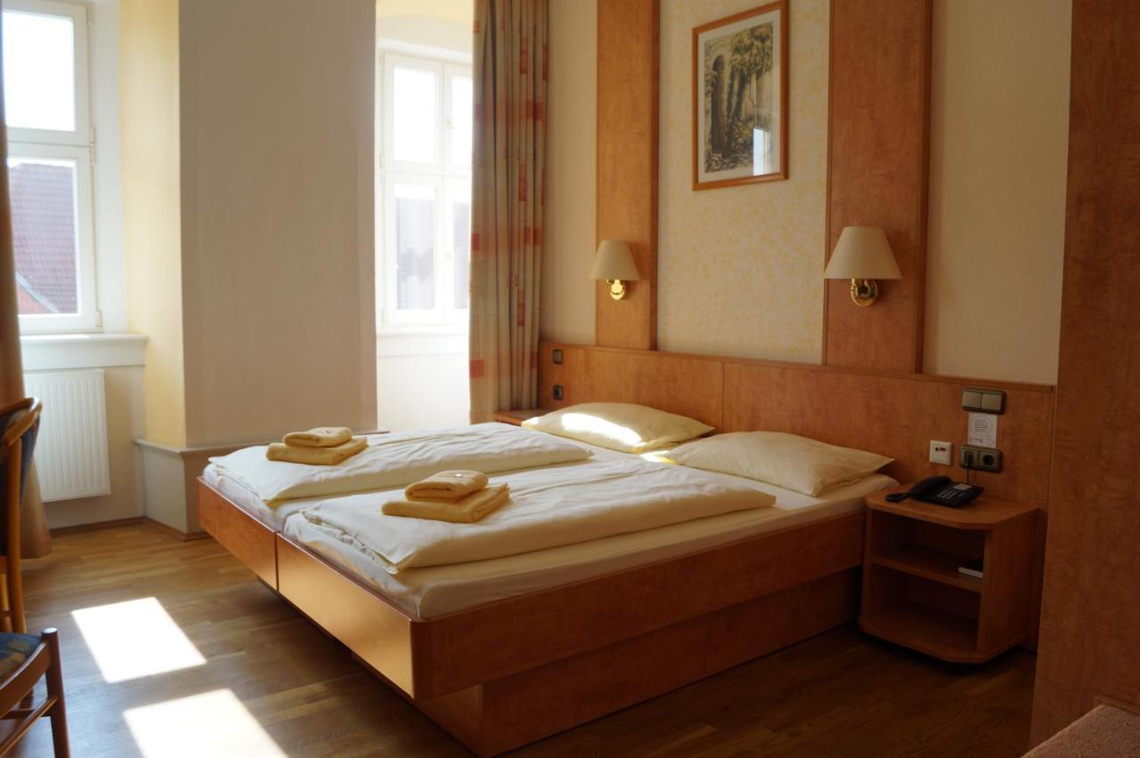 Schlosshotel Am Hainich Behringen  外观 照片